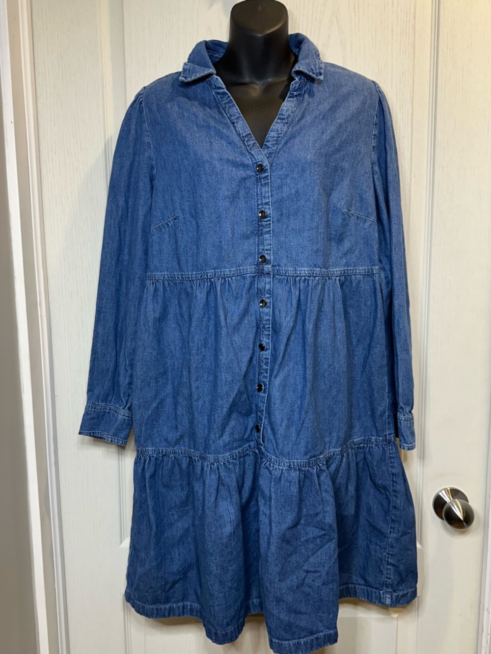 Penningtons Light Blue Denim Button-Front Tiered mini dress - 14
